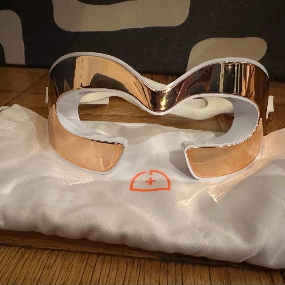 Dr. Dennis Grossman LED Eye Mask